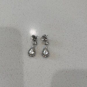 Sorrelli Elegant Silver Teardrop Earrings